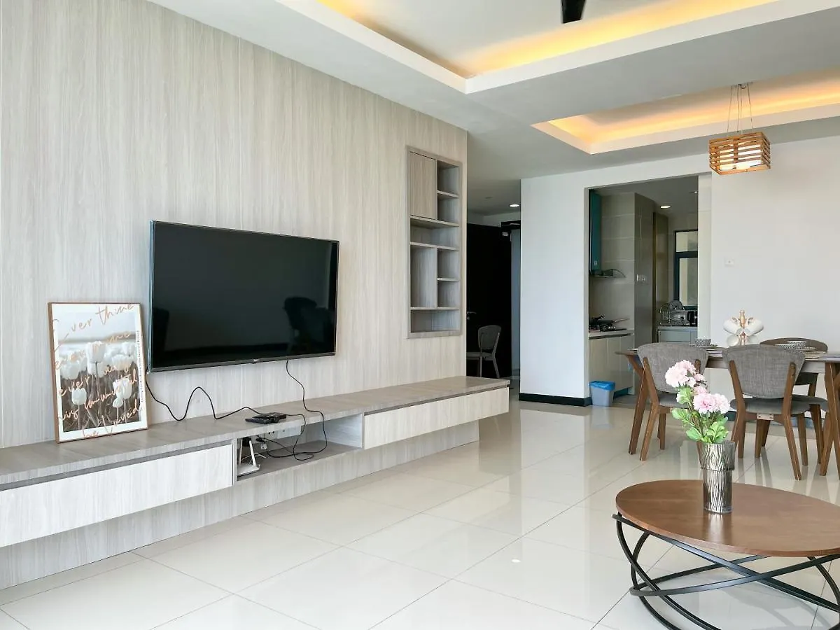 Pelagos Oceanus Waterfront Seaview Homestay Kota Kinabalu